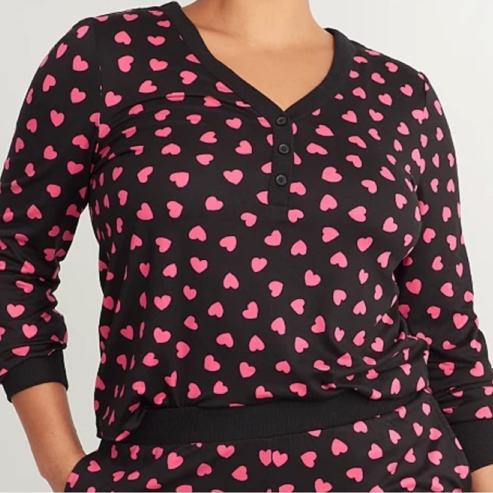 Kate Spade Women's Soft Black/Pink Hearts Henley Pajama Top